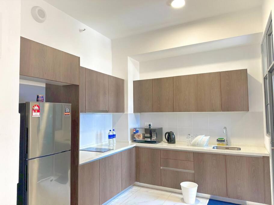 Netflix Two Bedroom Troika Kota Bharu Homestay 118 Buitenkant foto